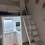 Golden - Un Piccolo Loft Nel Cuore Di Prázdninový dům Řím